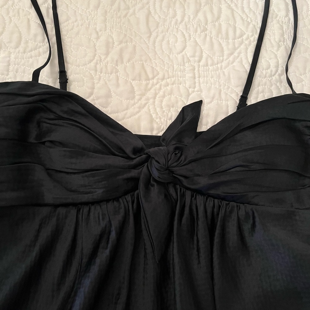 Size 4 BCBG Max maxi silk dress lined under